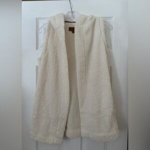 NWOT Koolaburra Hooded Vest and Long Sleeve Tee